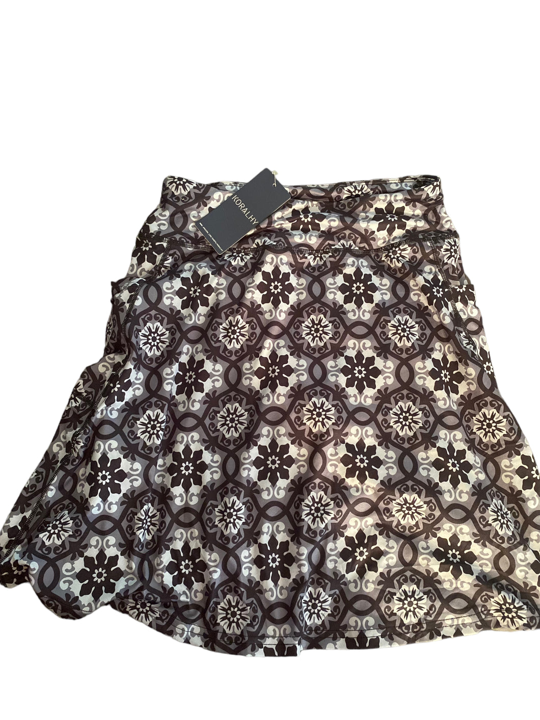 Koralhy Tennis Gold Skort Size Small