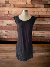 Load image into Gallery viewer, Loft Outlet Black Pattern Sleeveless Dress Size XL
