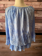 Load image into Gallery viewer, New Directions Tie Dye BlueBlouse Size L
