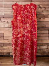 Load image into Gallery viewer, Ann Taylor Silk Print Dress Size 8
