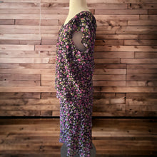 Load image into Gallery viewer, Karin Stevens 2 Piece Skirt Blouse set Size 10
