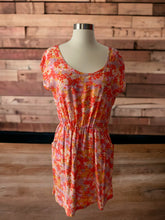 Load image into Gallery viewer, Mossimo Floral Dress Size L
