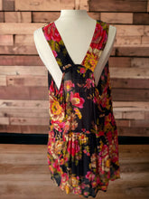Load image into Gallery viewer, ASOS Black Floral Sleeveless Dress Size 14
