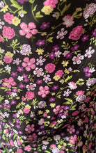 Load image into Gallery viewer, Karin Stevens 2 Piece Skirt Blouse set Size 10
