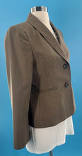 Load image into Gallery viewer, Le Suit Tan Light Brown Blazer Size 6 Petite Leopard Print lining Shoulder Pads
