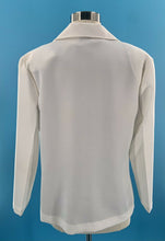 Load image into Gallery viewer, Vintage Blair Boutique White Blazer Large
