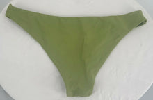 Load image into Gallery viewer, ZAFUL Lime Green NWOT BATHING SUIT Bikini Size 8
