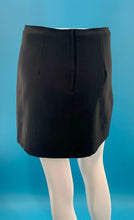 Load image into Gallery viewer, Women&#39;s Solid black Short Mini Skirt Polyester Size 7
