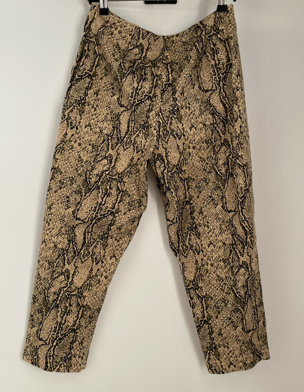 PARISIAN SIGNATURE Snakeskin Print Cropped Ankle Stretch Pants Side Zip Size 10