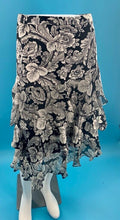 Load image into Gallery viewer, White House Black Market Womens Tiered Skirt Floral Lined Ruffle 100% Silk 8
