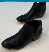 Load image into Gallery viewer, Treasure &amp; Bond Girls Ankle Booties Black Brown Cuban Heel Round Toe Zip Up 1 M
