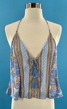 Load image into Gallery viewer, Lulu’s Floral Boho Strappy Short Cami Medium Lulus
