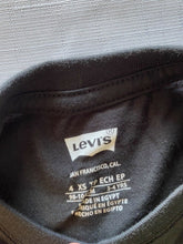 Load image into Gallery viewer, Levi's T-TODDLER BOYS LEVI'S LOGO TEE SHIRT Size 4
