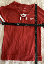 Load image into Gallery viewer, Antigua Women’s Detroit Red Wings Lace Up Shirt Size Medium
