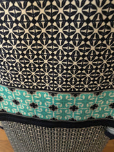 Load image into Gallery viewer, Max Studio Sleeveless Shark Bite Dress Size Medium
