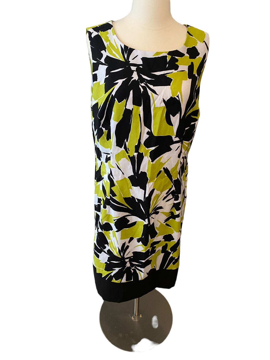 Ronni Nicole Green Black Floral Dress Size 16
