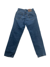 Load image into Gallery viewer, Men&#39;s Levi&#39;s 550 Relaxed Fit Size 33X34
