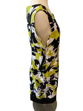 Load image into Gallery viewer, Ronni Nicole Green Black Floral Dress Size 16
